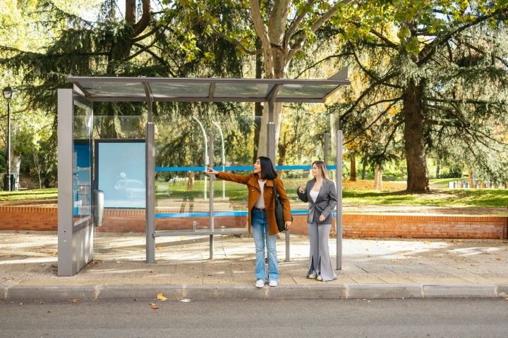 5 reasons for digital call bus and call taxi services