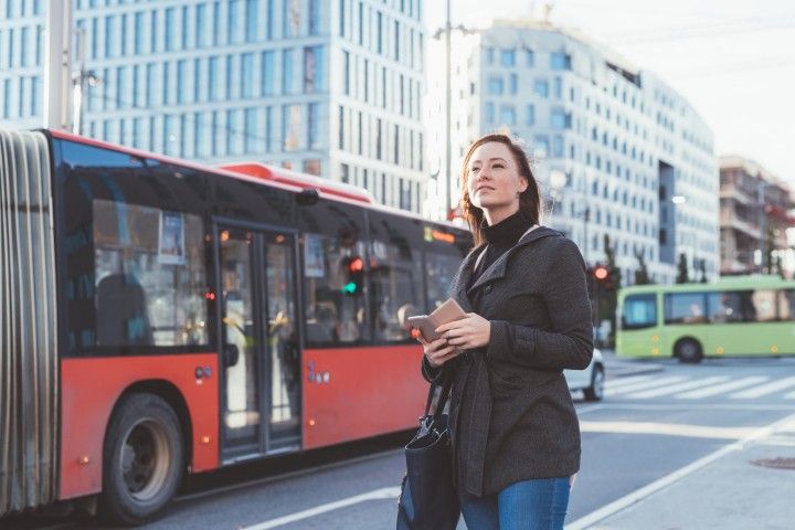 MaaS Integration: Connecting DRT with Public Transport 